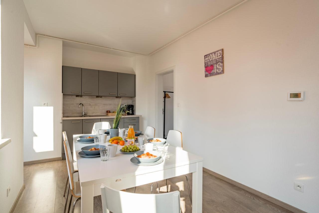 Le Manoir De Cyrielle A 10 Min Du Centre De Strasbourg Lägenhet Bischheim Exteriör bild