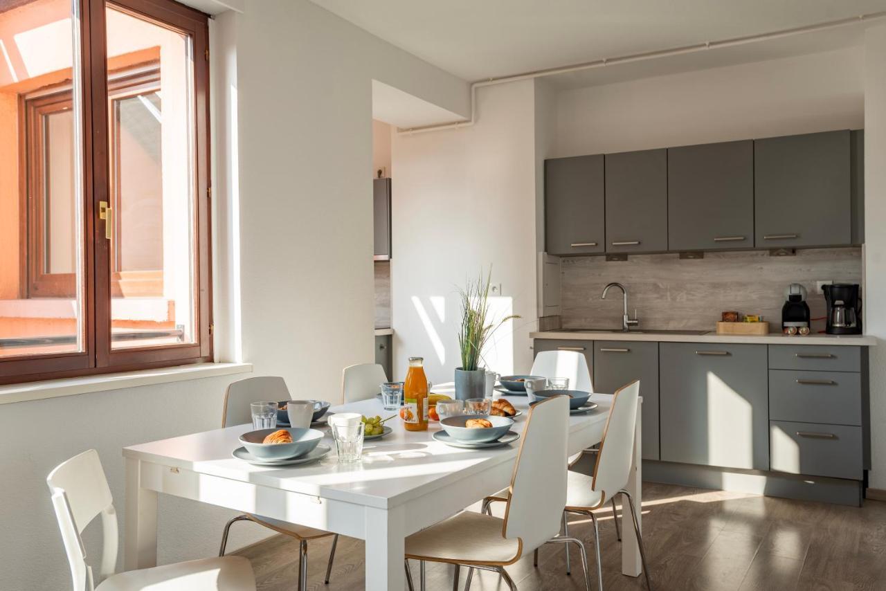 Le Manoir De Cyrielle A 10 Min Du Centre De Strasbourg Lägenhet Bischheim Exteriör bild