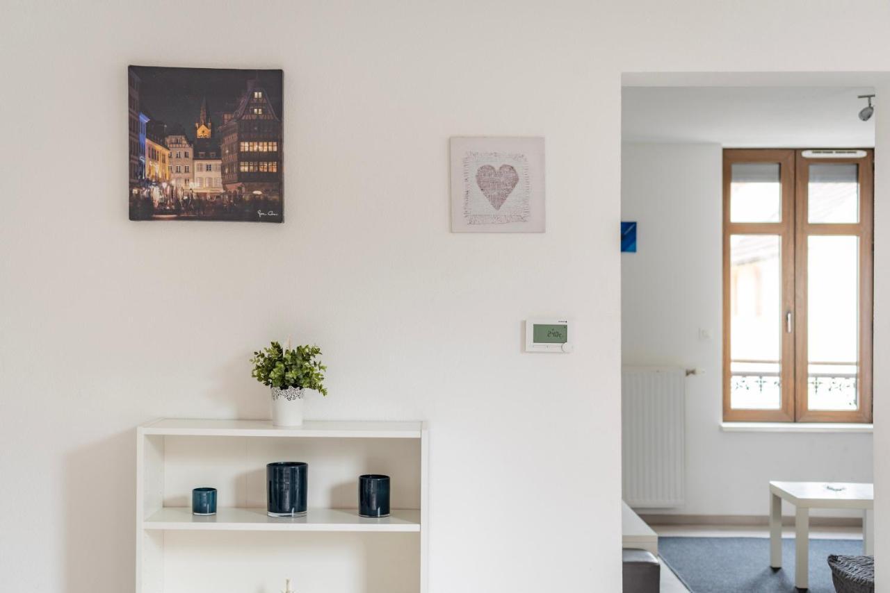 Le Manoir De Cyrielle A 10 Min Du Centre De Strasbourg Lägenhet Bischheim Exteriör bild