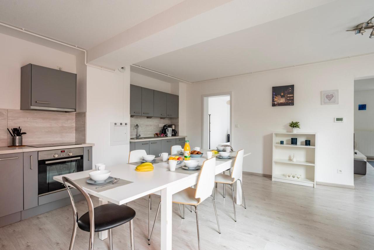 Le Manoir De Cyrielle A 10 Min Du Centre De Strasbourg Lägenhet Bischheim Exteriör bild